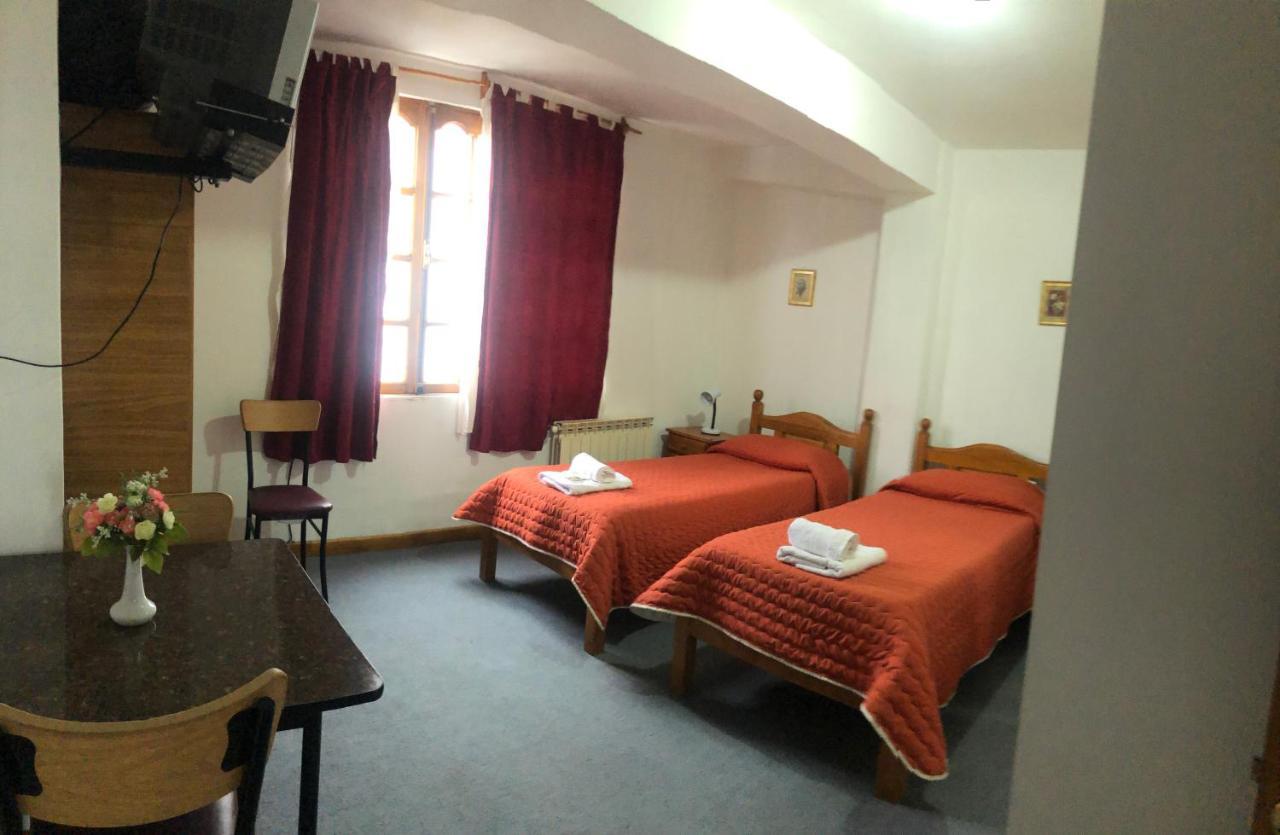 Posada Del Pinguino Ushuaia Ngoại thất bức ảnh