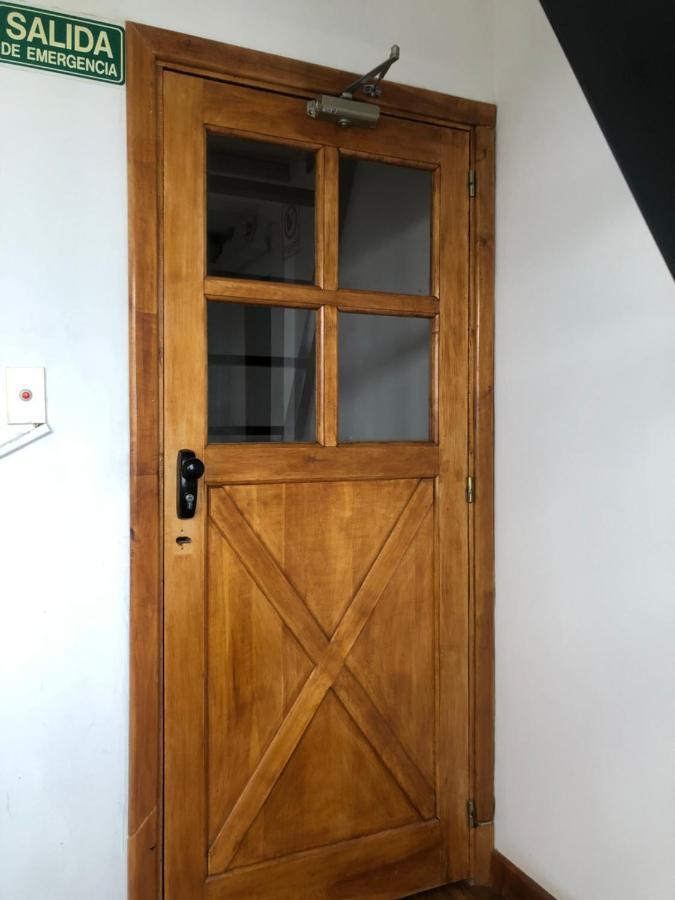 Posada Del Pinguino Ushuaia Ngoại thất bức ảnh